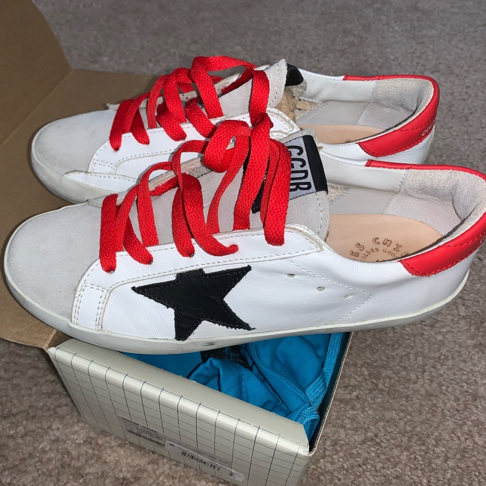 Golden Goose Deluxe Brand Sneakers